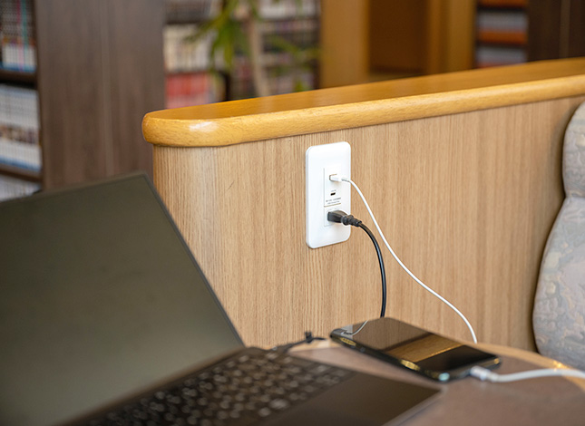 ブックラウンジ