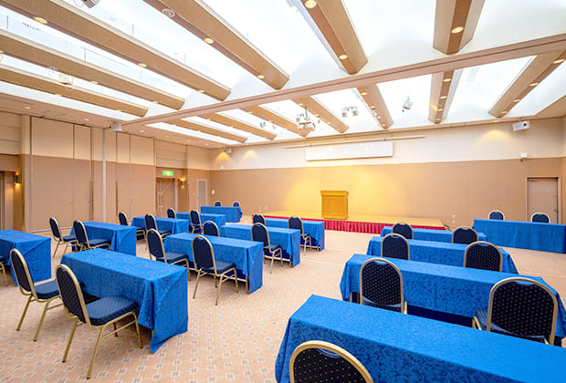 コンベンションホール